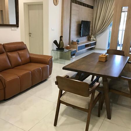 Rebec 5Pax At Aeon,Toppen,Ikea Tebrau Apartment Johor Bahru Bagian luar foto